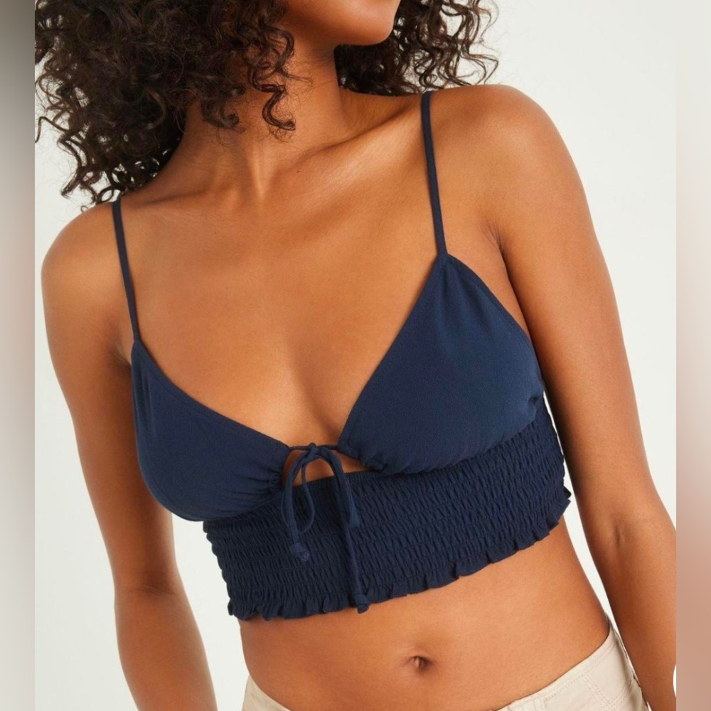 Navy blue garage crop top